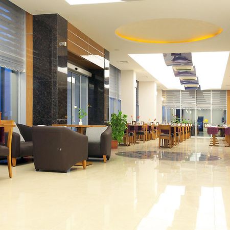 Ege Sevilen Hotel Turgutlu Esterno foto